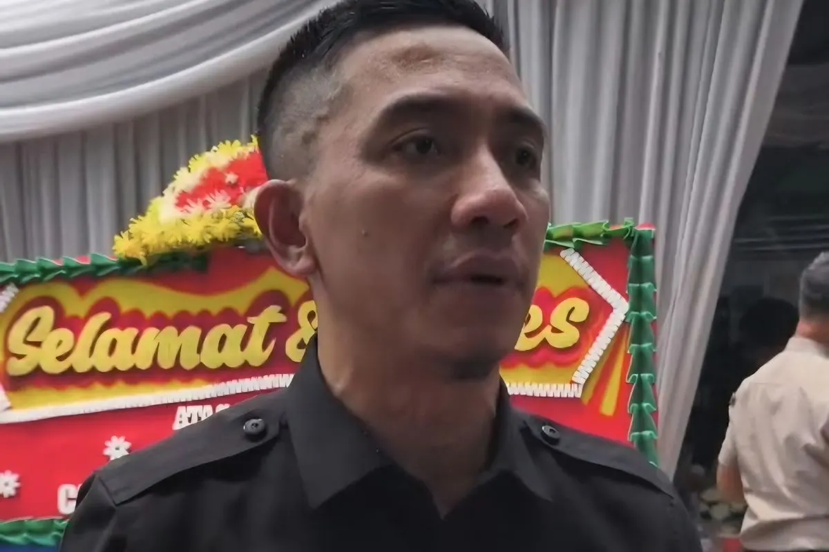 Bupati Lebak, Hasbi Jayabaya saat pembukaan Bank Swasta di Rangkasbitung, Senin (26/10/2026).